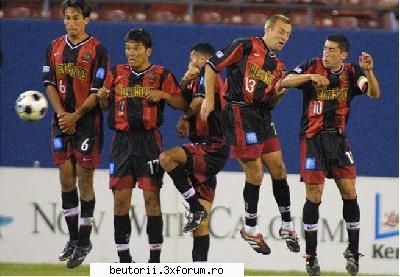 Poze din fotbal - L_e_o - totul despre fotball