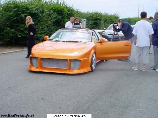 super car - uite si fata la ea - masini
